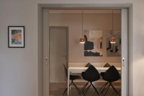 Chic designer home next - Hilton
